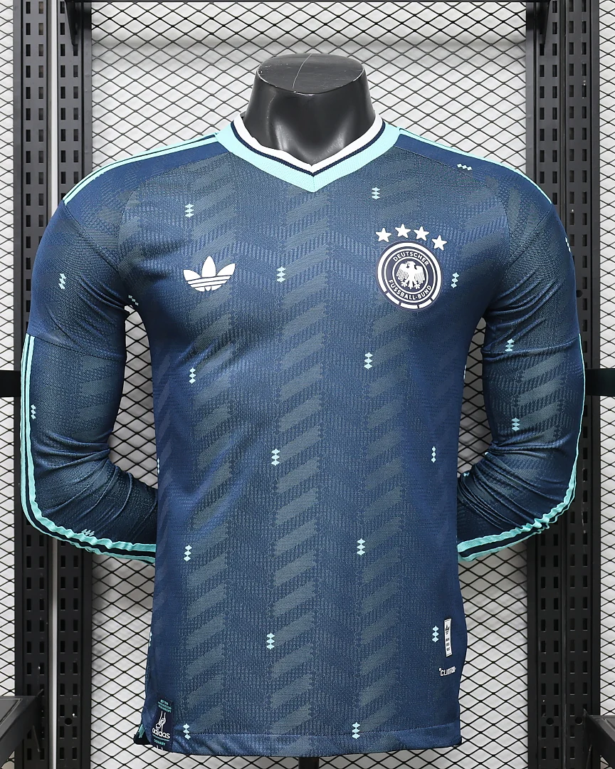 Camisola Alemanha 26/27 Alternativa Versão Jogador Manga Comprida