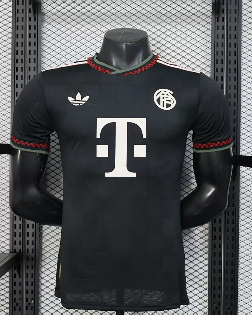 Camisola Bayern Munique Edição Especial Versão Jogador · Modelo 2