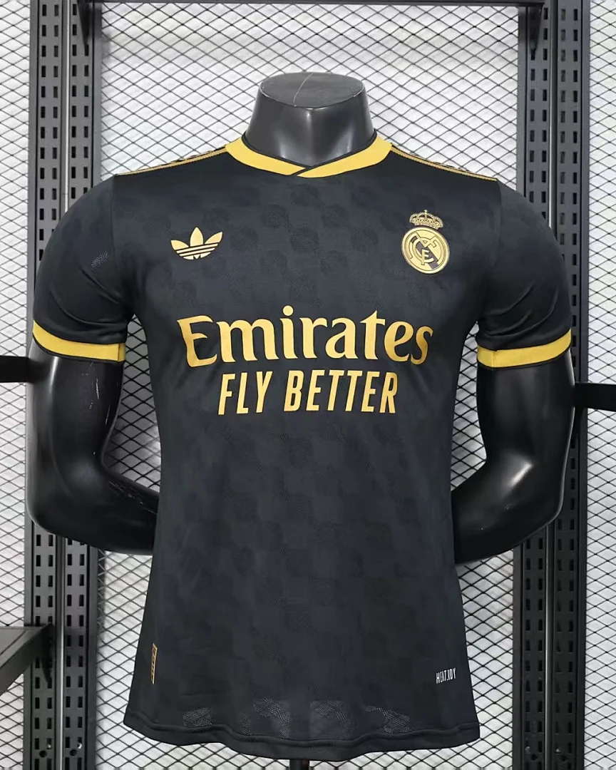 Camisola Real Madrid Edição Especial Preta Versão Jogador · Modelo 2
