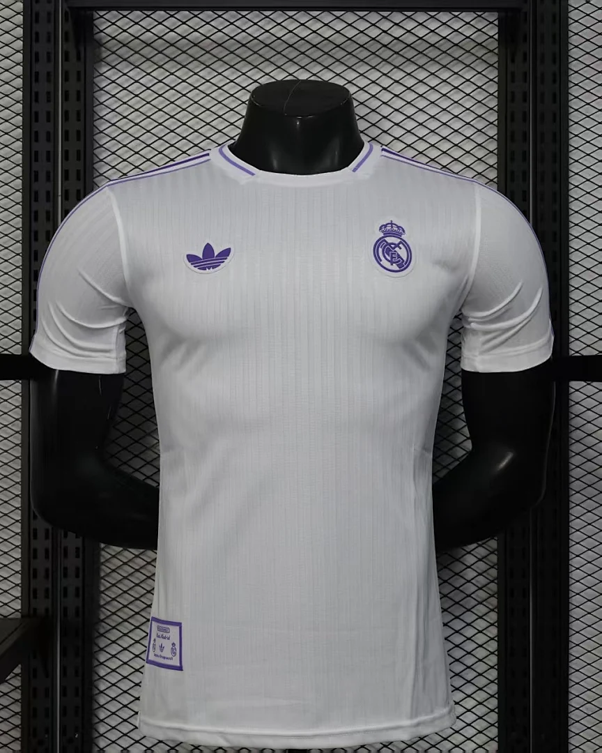 Camisola Real Madrid Edição Especial Versão Jogador · Modelo 3