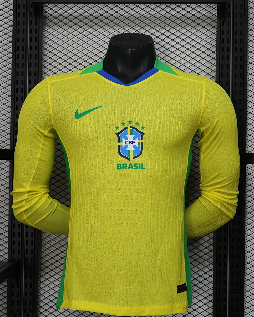 Camisola Brasil Versão Jogador Manga Comprida