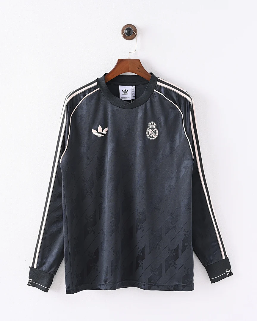 Camisola Retro Real Madrid 24/25 Lifestyle