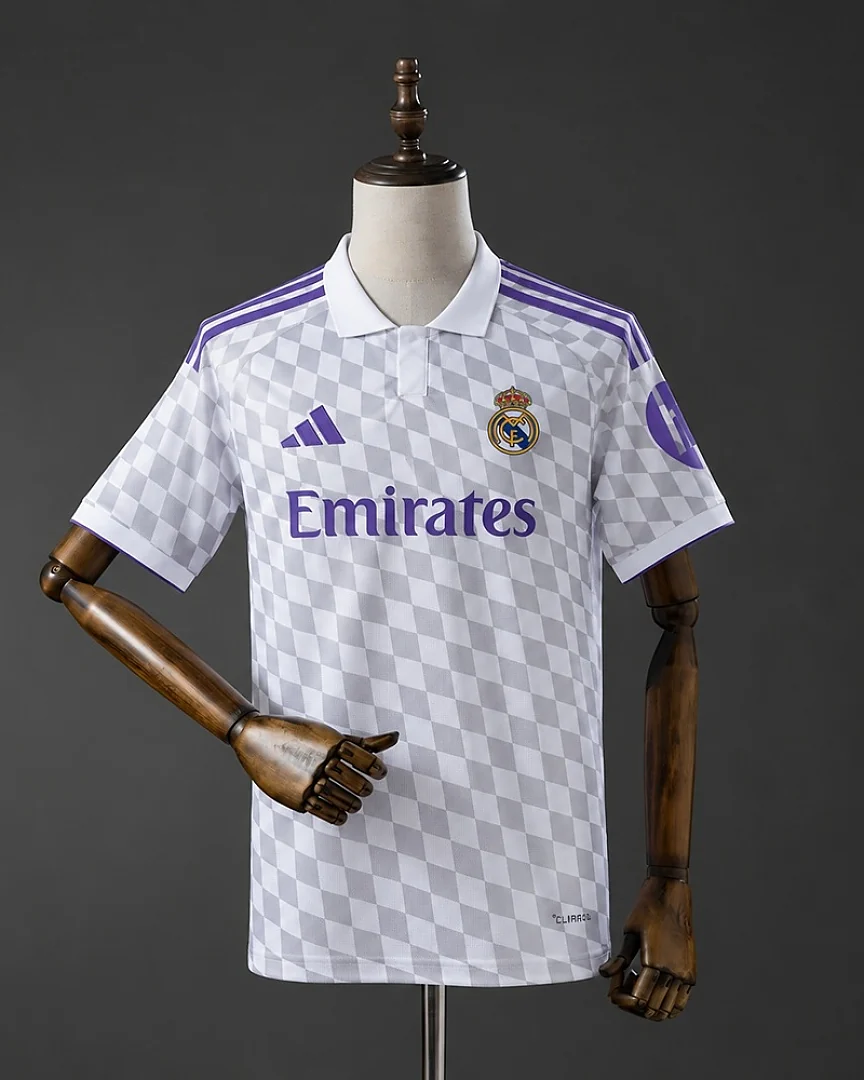 Camisola Retro Real Madrid 22/23 Pré-Jogo