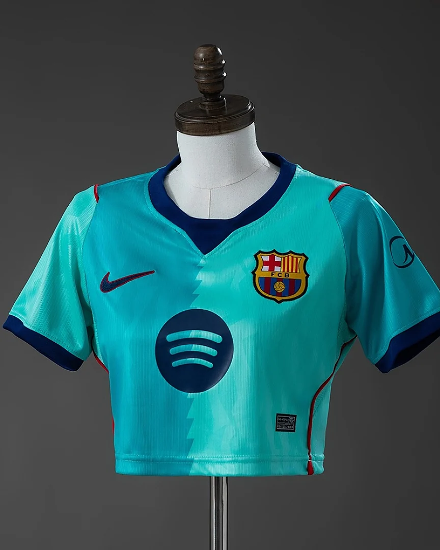 Camisola Barcelona 26/27 Terceira Mulher