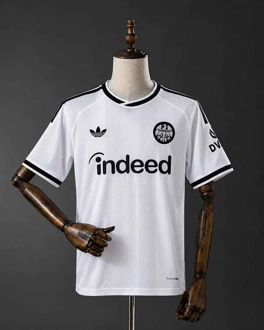 Camisola Eintracht Frankfurt 26/27 Alternativa