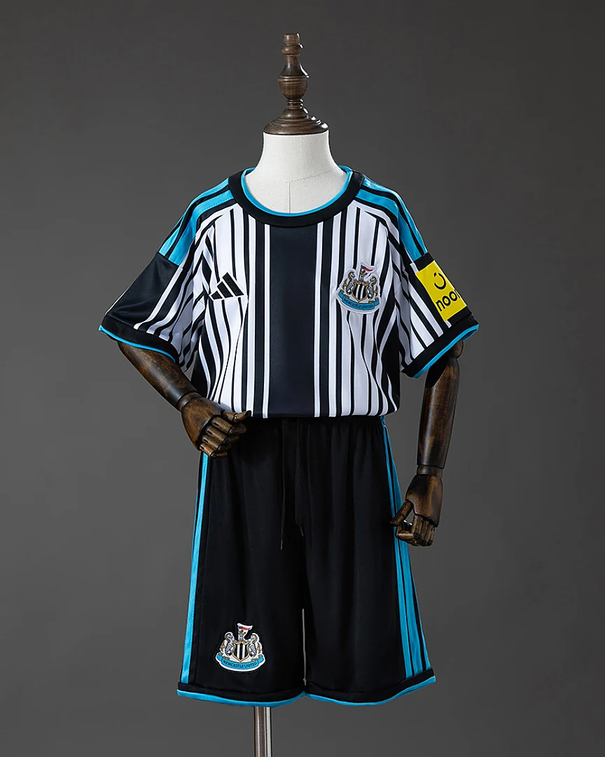 Kit Criança Newcastle United 26/27 Principal
