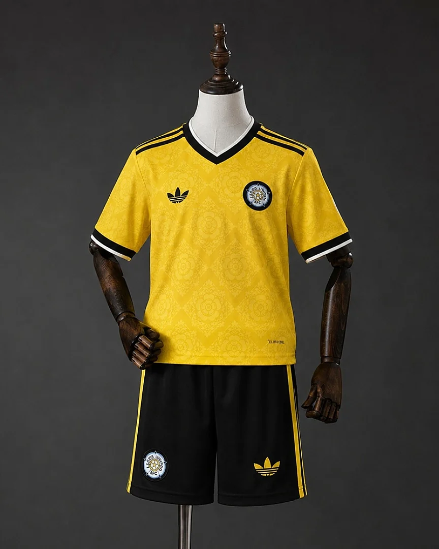 Kit Criança Leeds United 26/27 Alternativa
