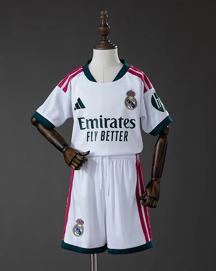 Kit Criança Real Madrid 26/27 Principal