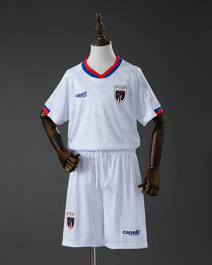 Kit Criança Cabo Verde 2026 Alternativa