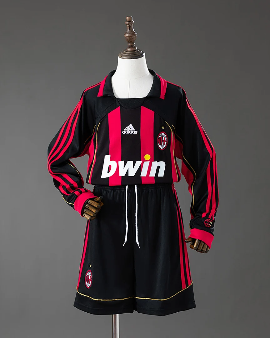 Kit Criança AC Milan 06/07 Principal Manga Comprida