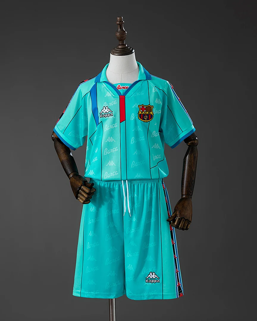Kit Criança Barcelona 1996/97 Alternativa