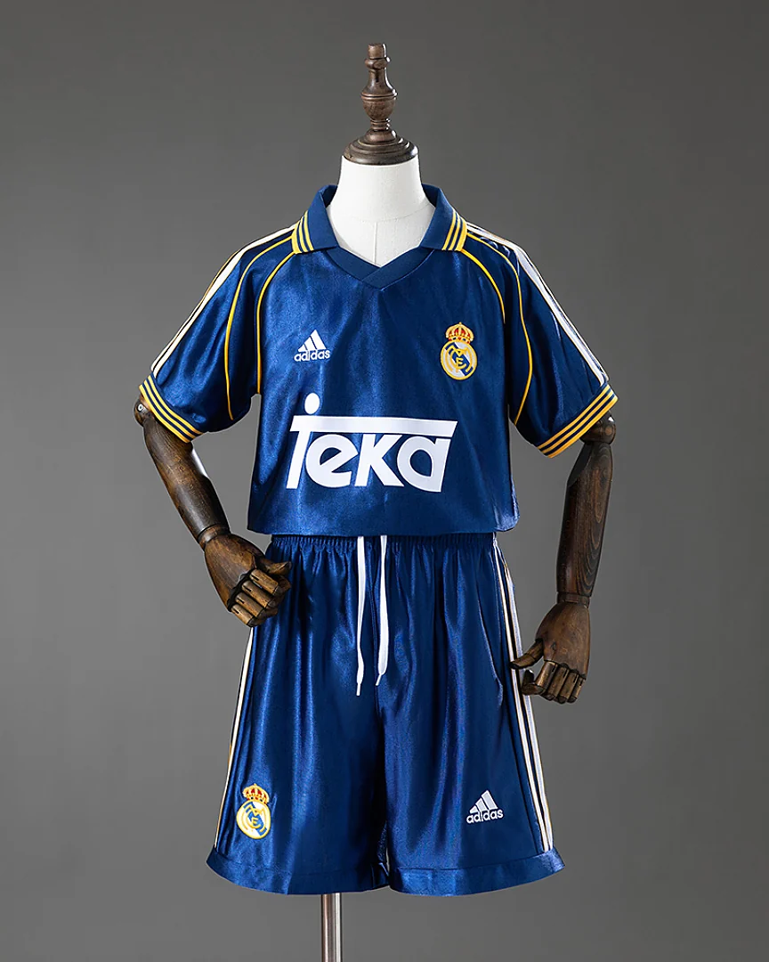 Kit Criança Real Madrid 1998/00 Terceira