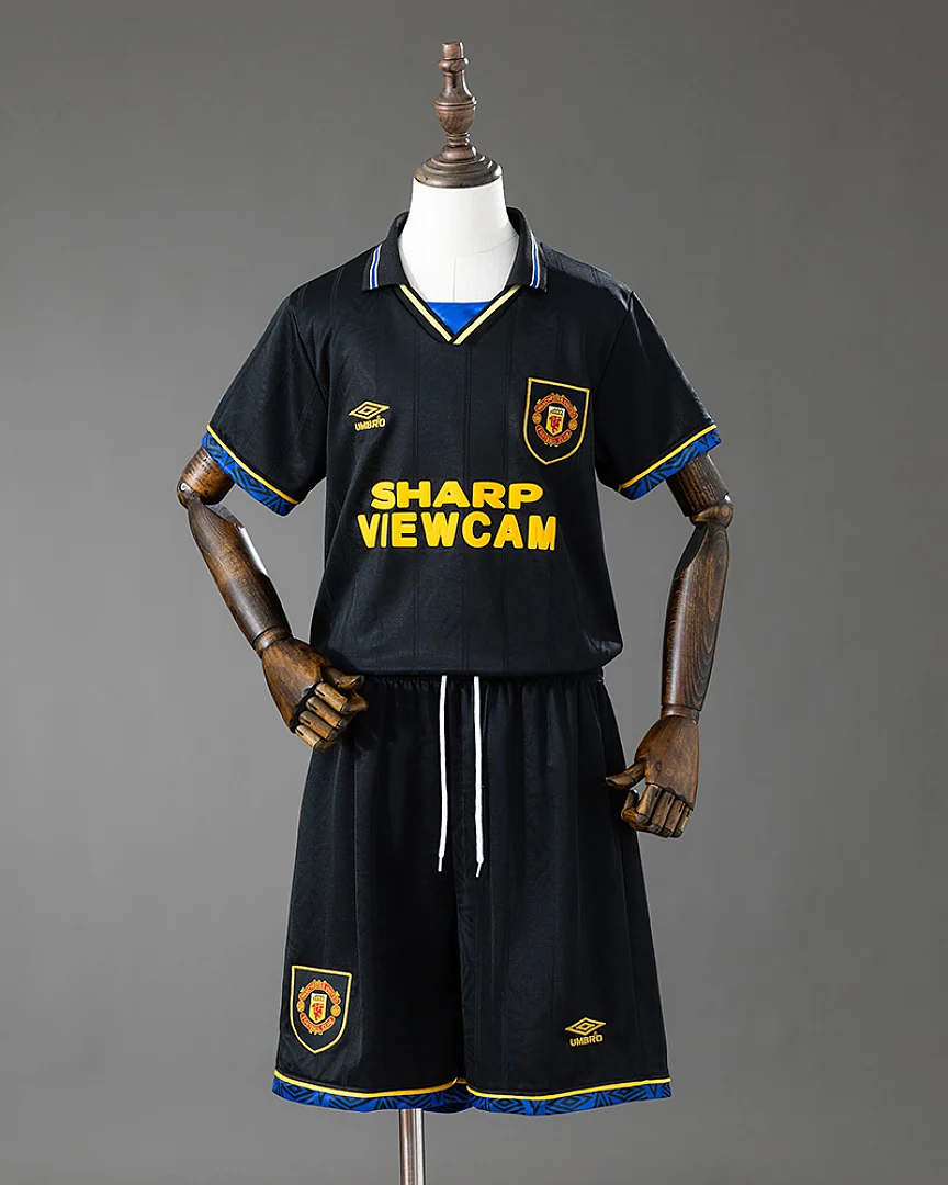 Kit Criança Manchester United 1993/94 Alternativa