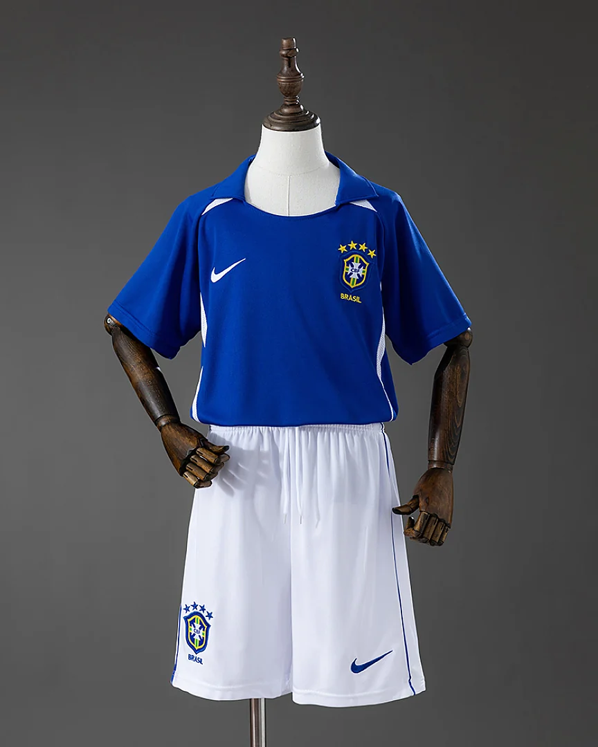 Kit Criança Brasil 2002 Alternativa