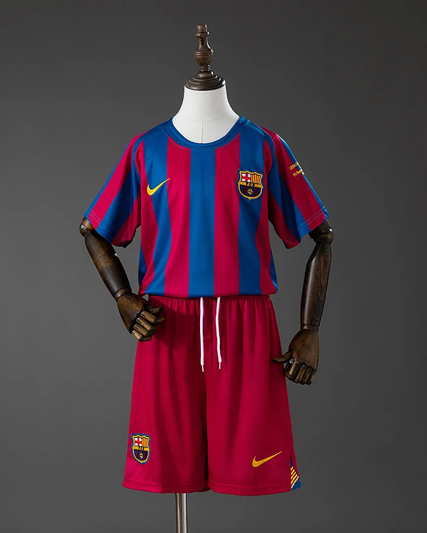 Kit Criança Barcelona 05/06 Principal