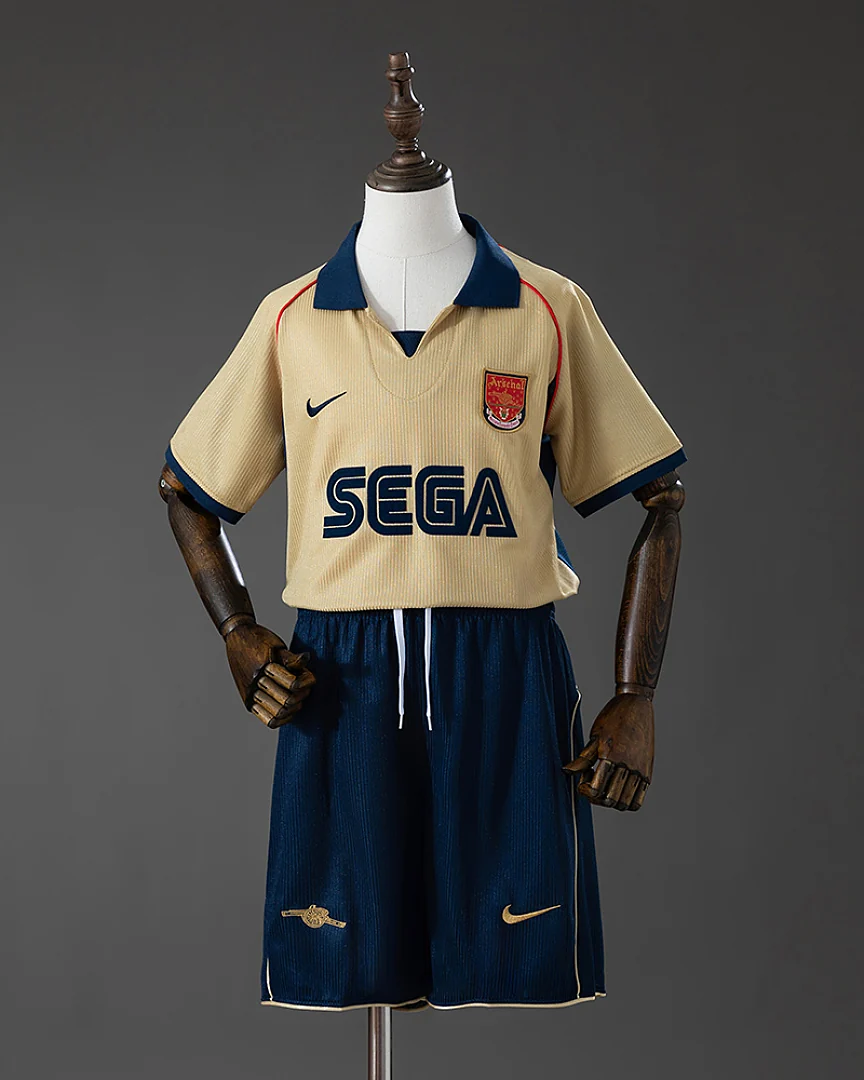 Kit Criança Arsenal 2001/02 Alternativa