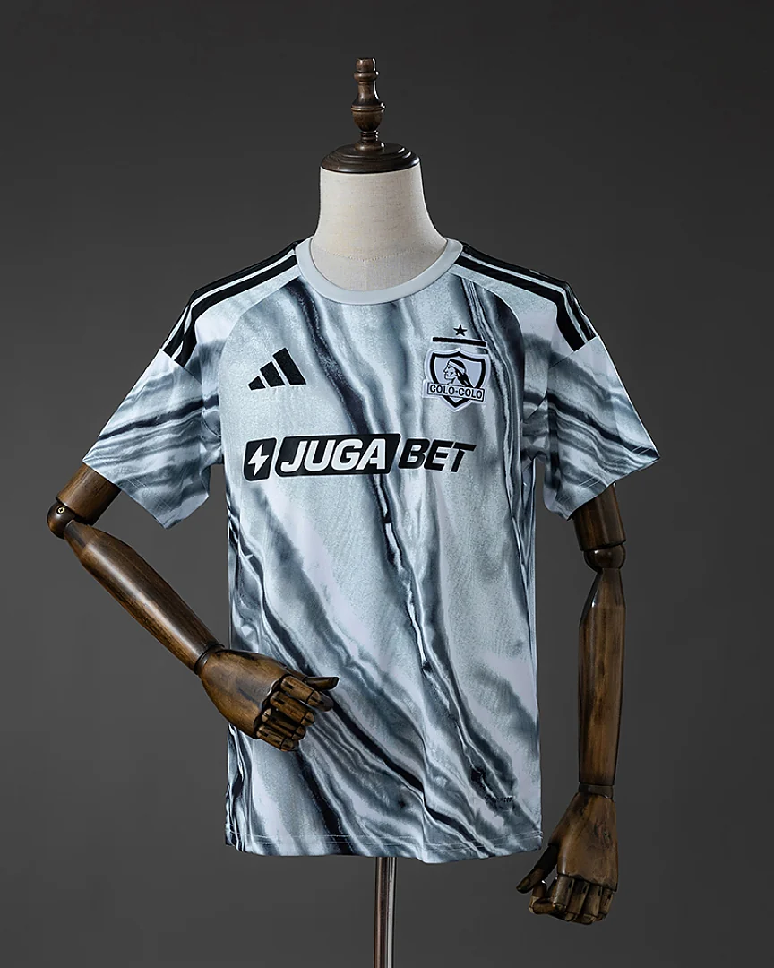 Camisola Colo-Colo 26/27 Edição Especial
