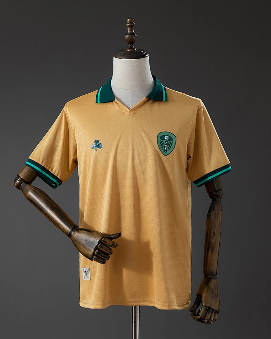 Camisola Leeds United 26/27 Edição Especial