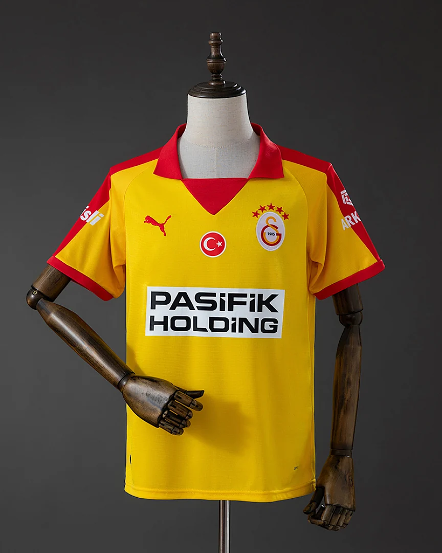 Camisola Galatasaray 25/26 Lifestyle Amarela