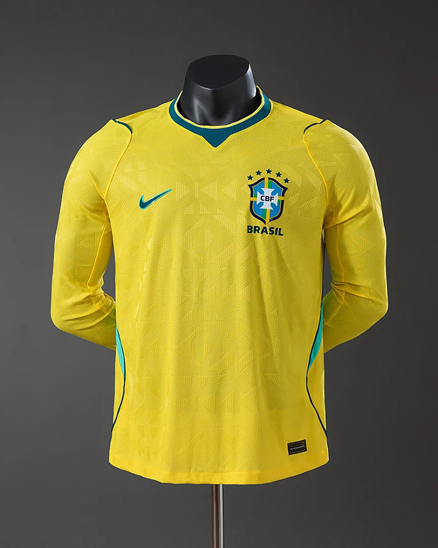 Camisola Brasil 2026 Principal Versão Jogador Manga Comprida