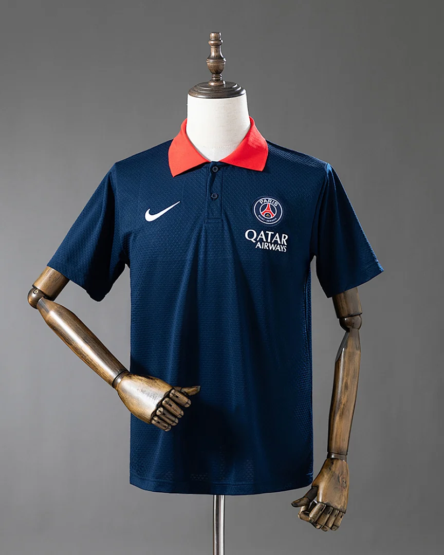 Polo Paris Saint-Germain 25/26 Azul-Marinho · Modelo 2
