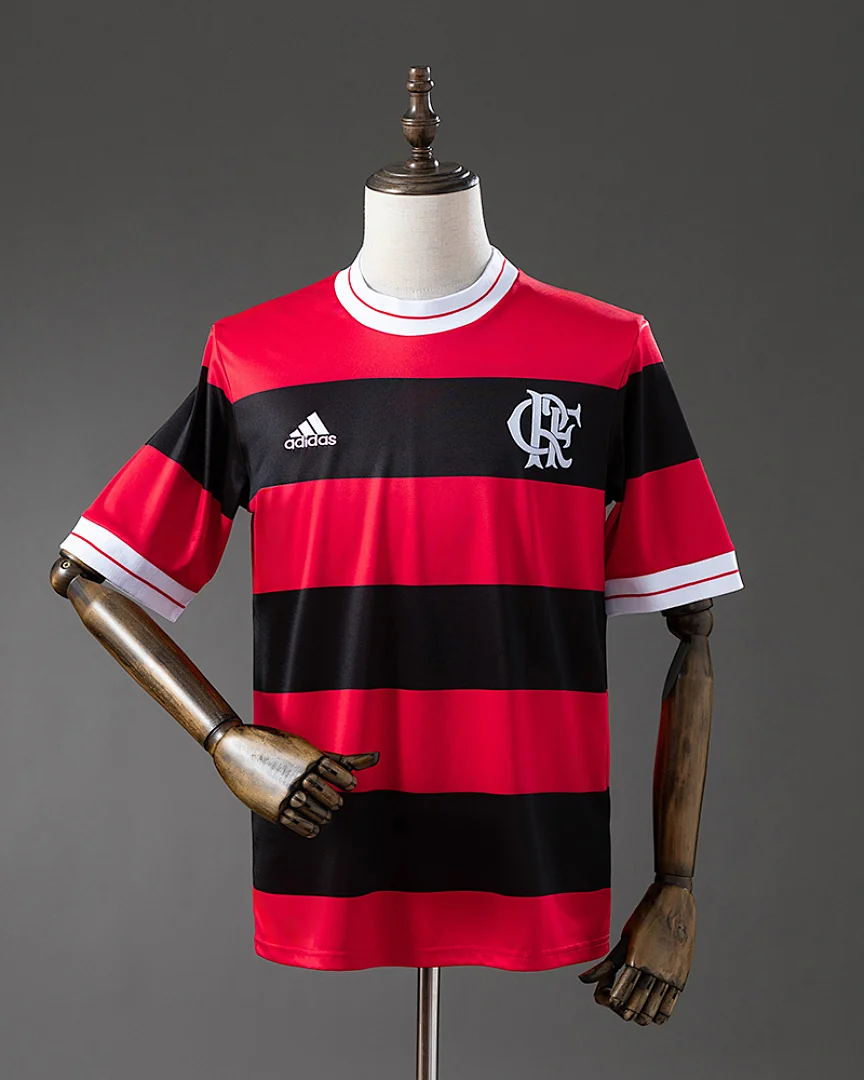 Camisola Retro Flamengo 2018 Comemorativa · Modelo 2