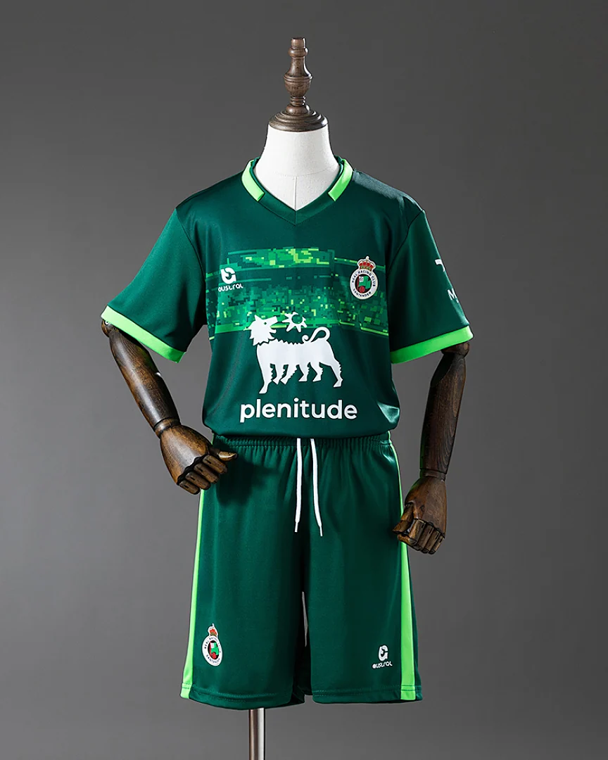Kit Criança Racing de Santander 25/26 Alternativa