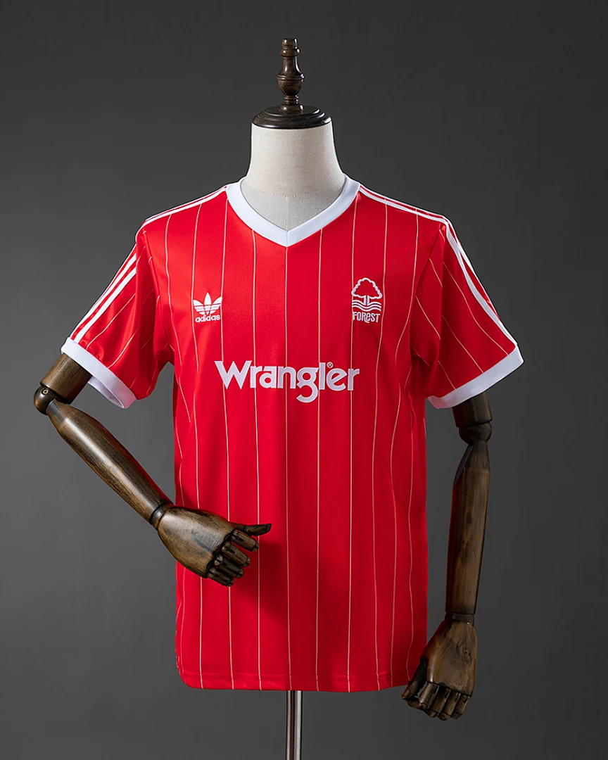 Camisola Retro Nottingham Forest 1982/84 Alternativa