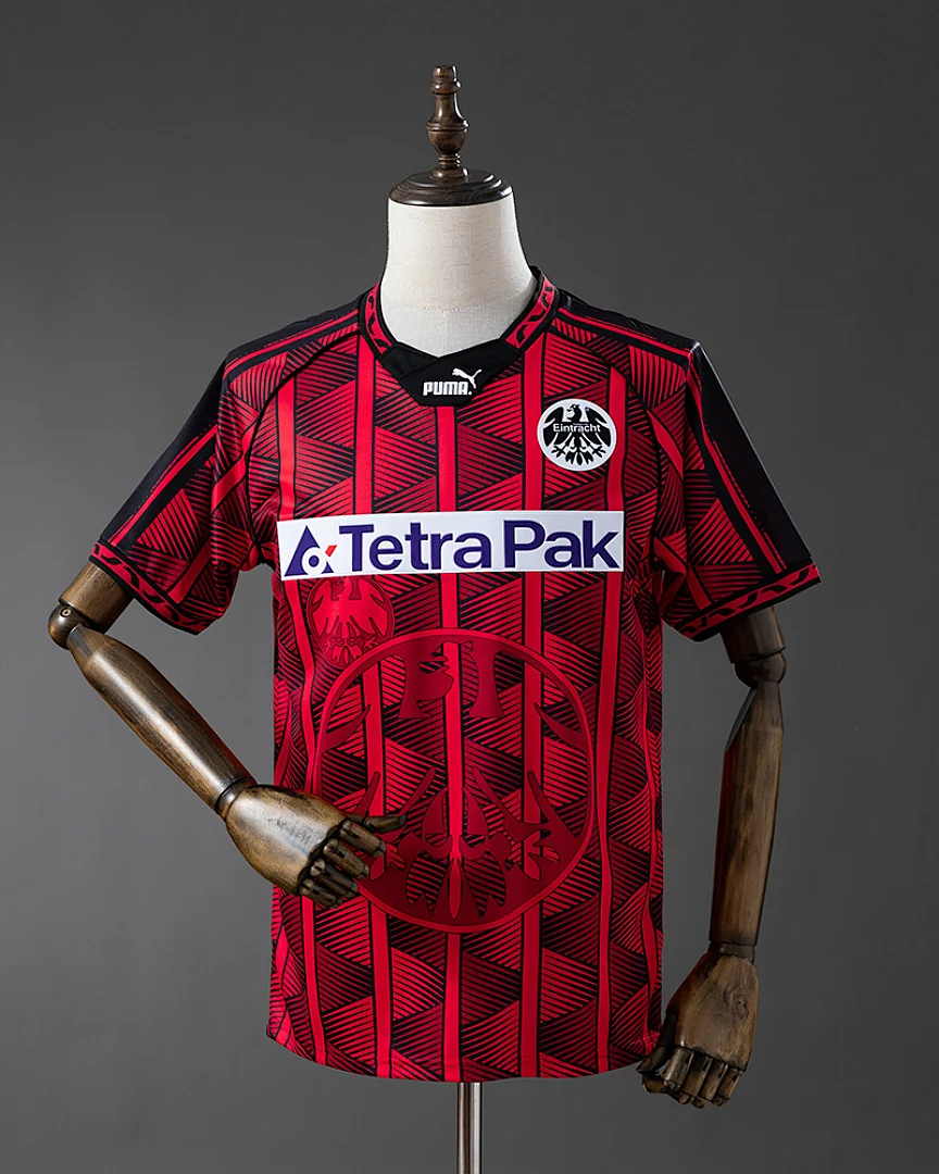 Camisola Retro Eintracht Frankfurt 1995/96 Principal