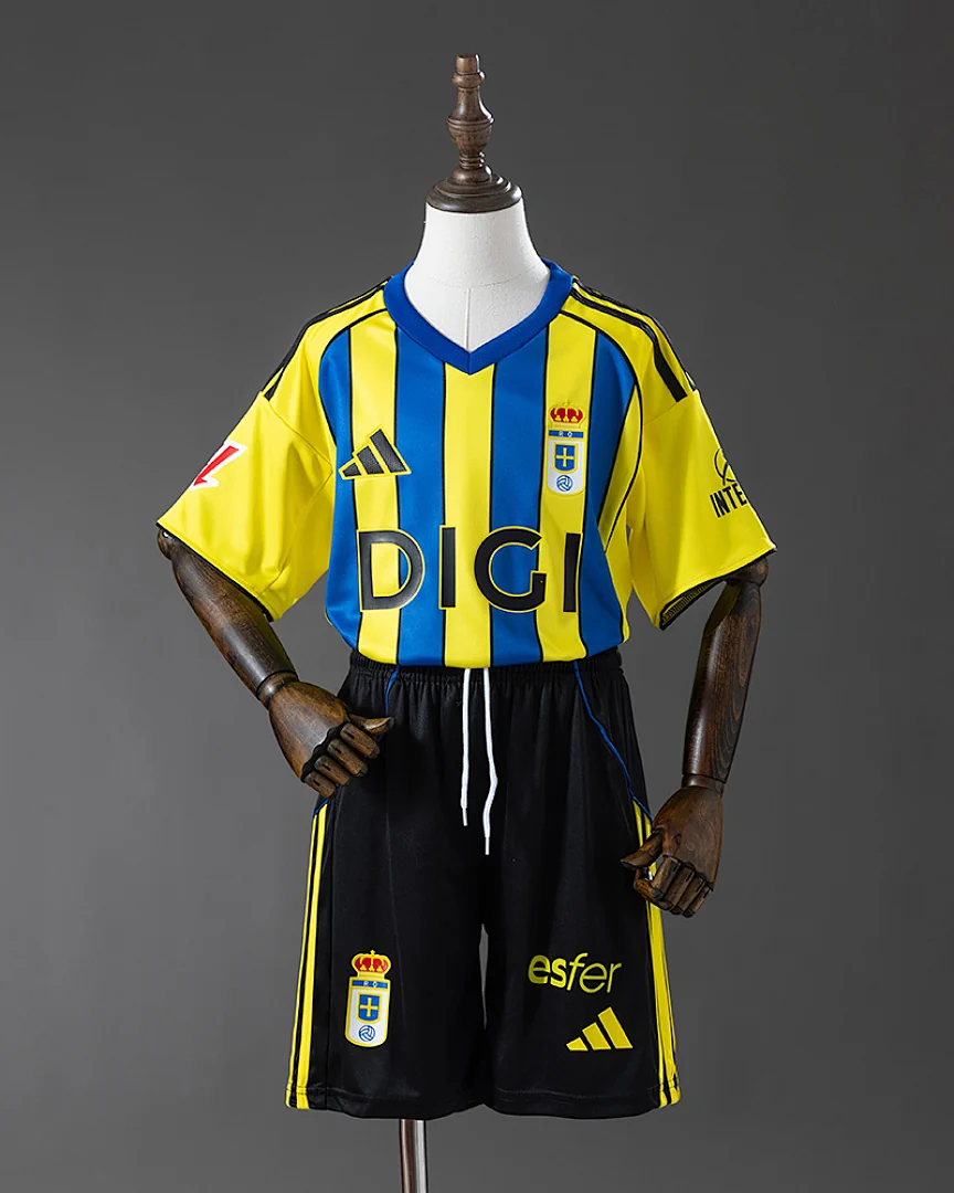 Kit Criança Real Oviedo 25/26 Alternativa