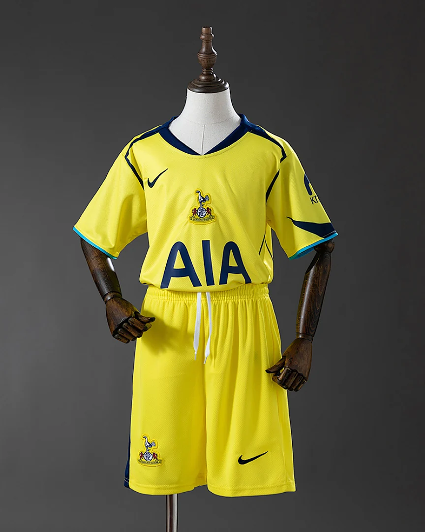 Kit Criança Tottenham 25/26 Terceira