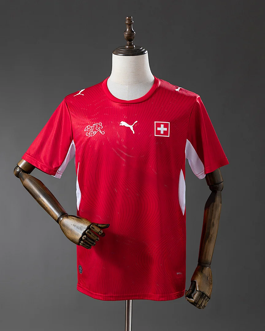 Camisola Suíça 2026 Principal