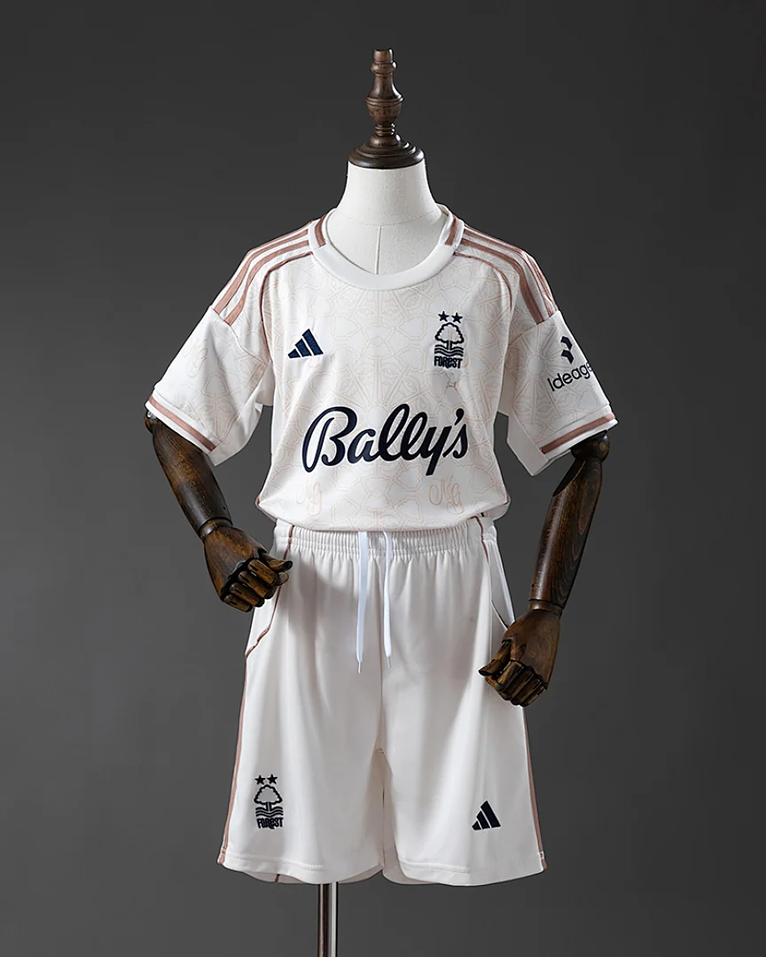 Kit Criança Nottingham Forest 25/26 Alternativa