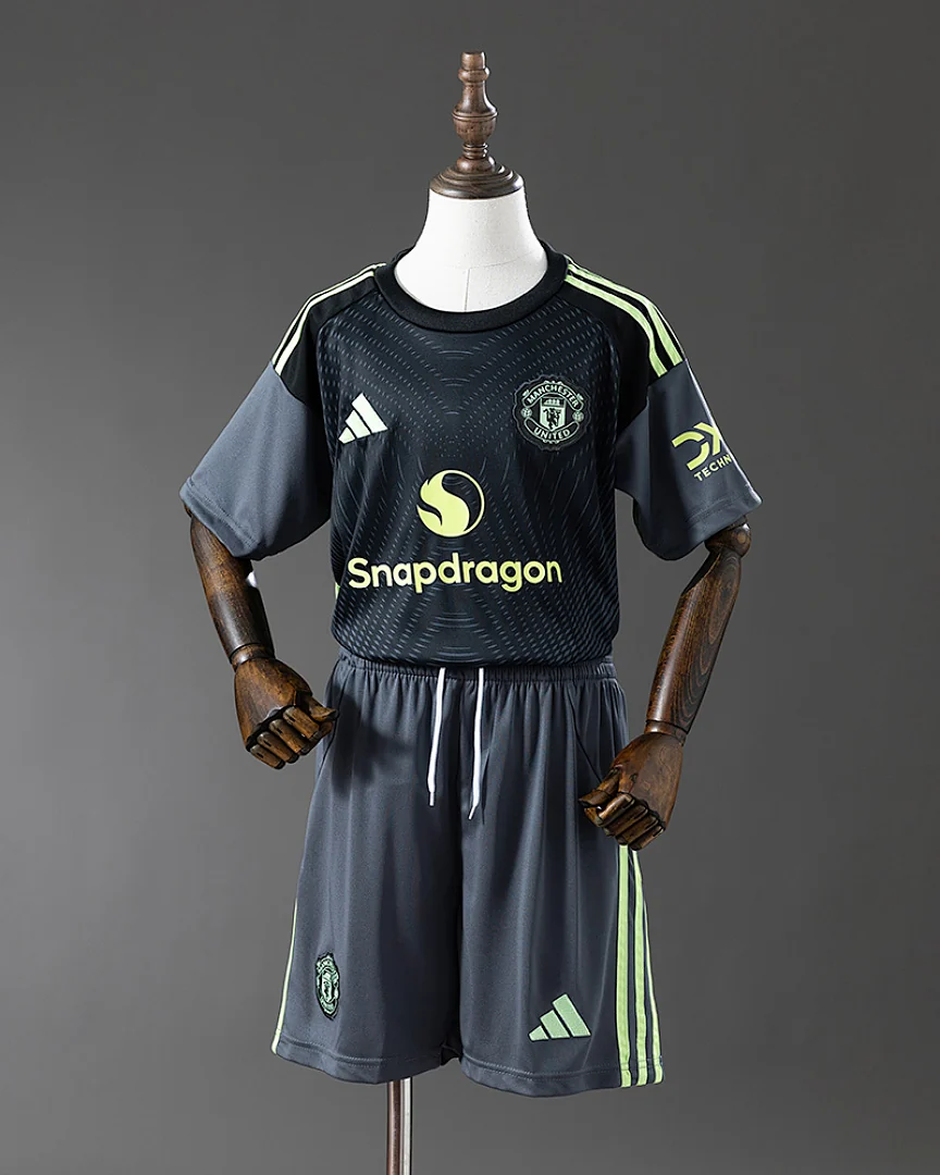 Kit Criança Manchester United 25/26