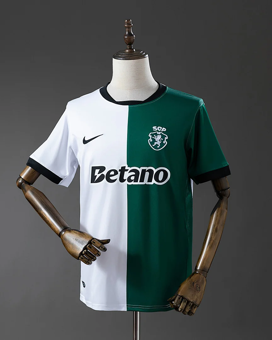 Camisola Sporting CP 25/26 Comemorativa
