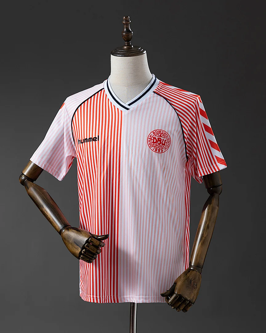 Camisola Retro Dinamarca 1986 Alternativa