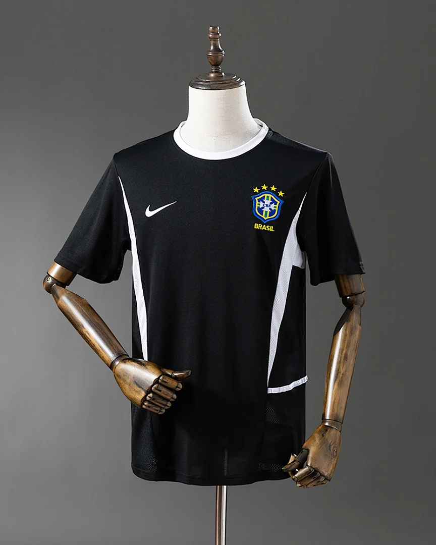 Camisola Retro Brasil 2002 Guarda-Redes Preta