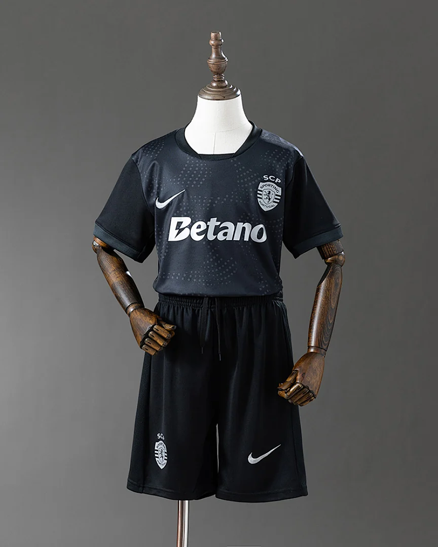 Kit Criança Sporting CP 25/26 Alternativa