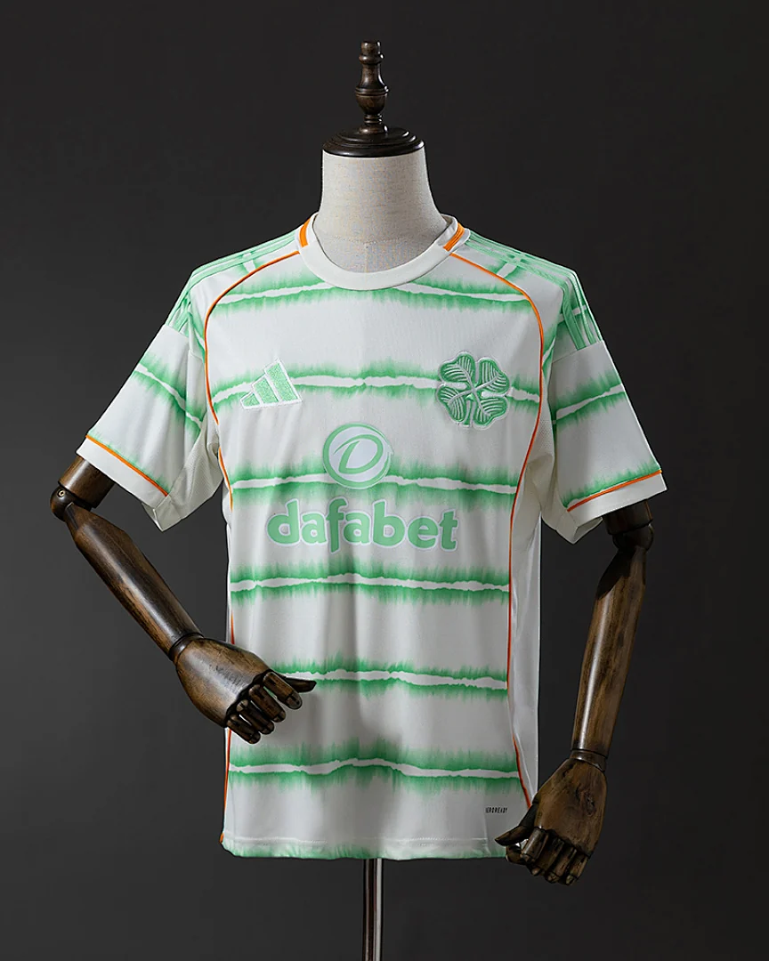 Camisola Celtic 25/26 Terceira
