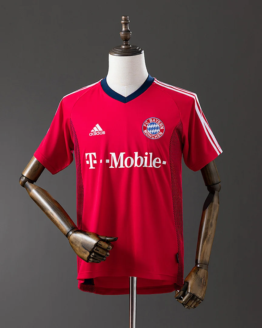 Camisola Retro Bayern Munique 2002/03 Principal