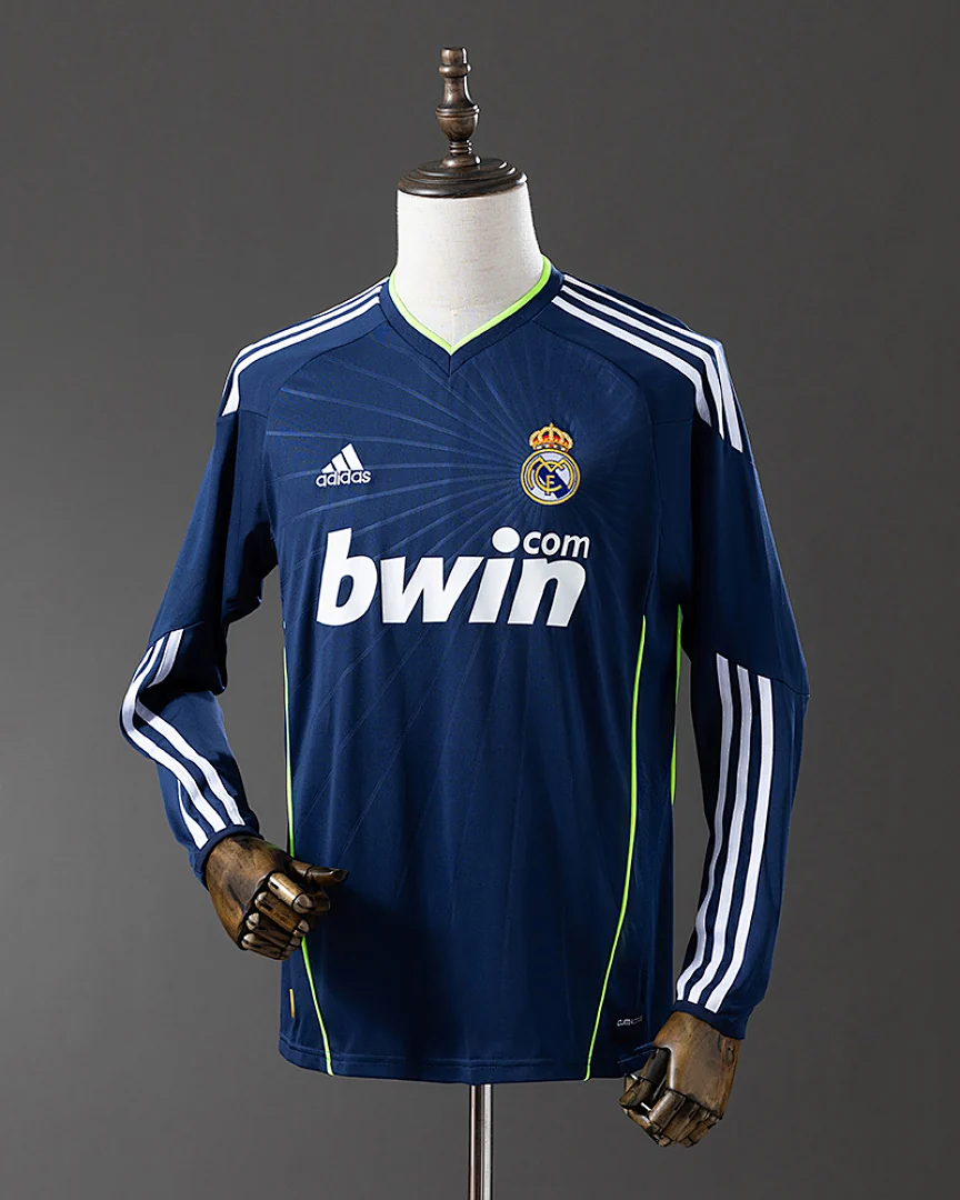 Camisola Retro Real Madrid 10/11 Alternativa Manga Comprida