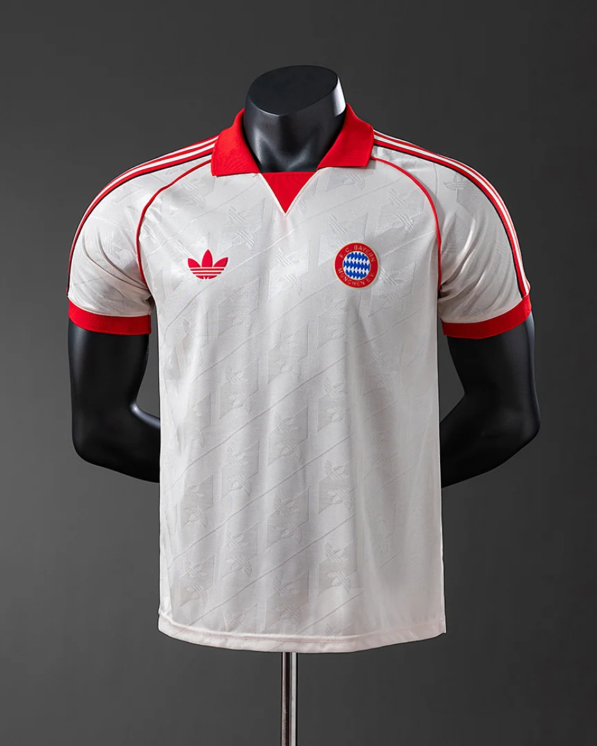 Camisola Retro Bayern Munique 24/25