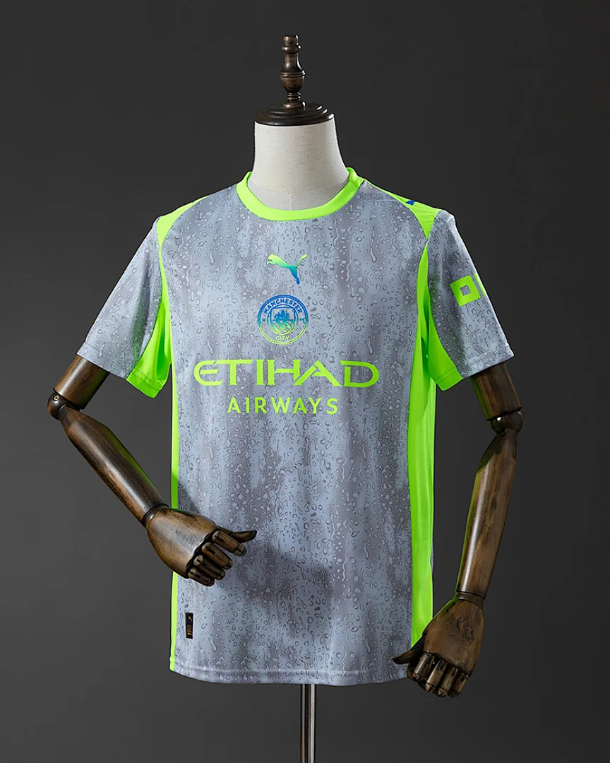 Camisola Manchester City 25/26 Edição Especial · Modelo 2