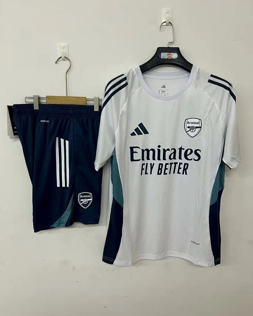 Conjunto Arsenal 25/26 Branco