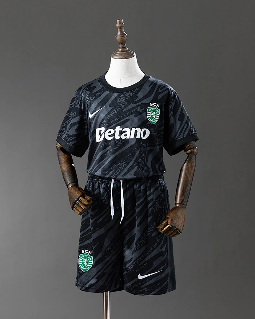 Kit Criança Sporting CP 25/26 Guarda-Redes Preto