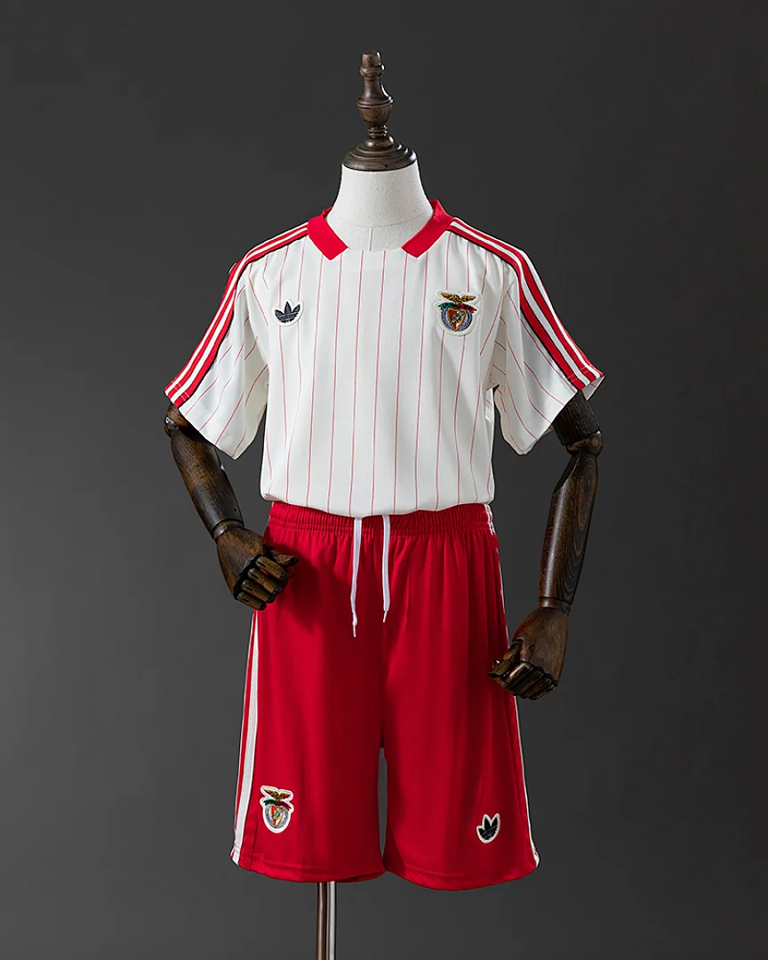 Kit Criança Benfica 25/26 Edição Especial