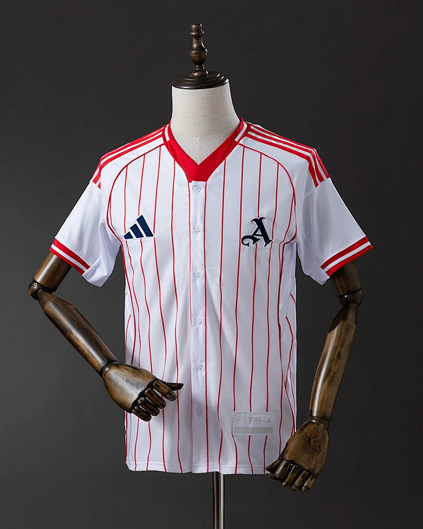 Camisola Arsenal 25/26 Edição Especial · Modelo 2