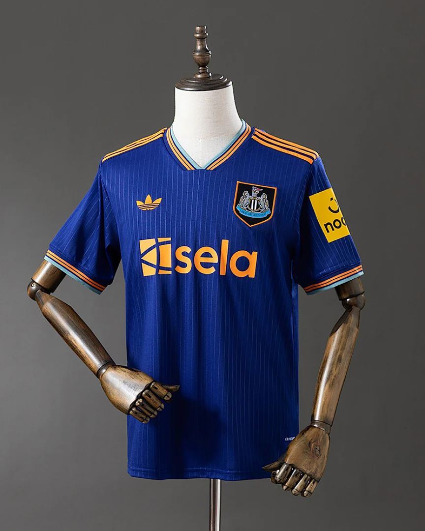 Camisola Newcastle United 25/26 Terceira