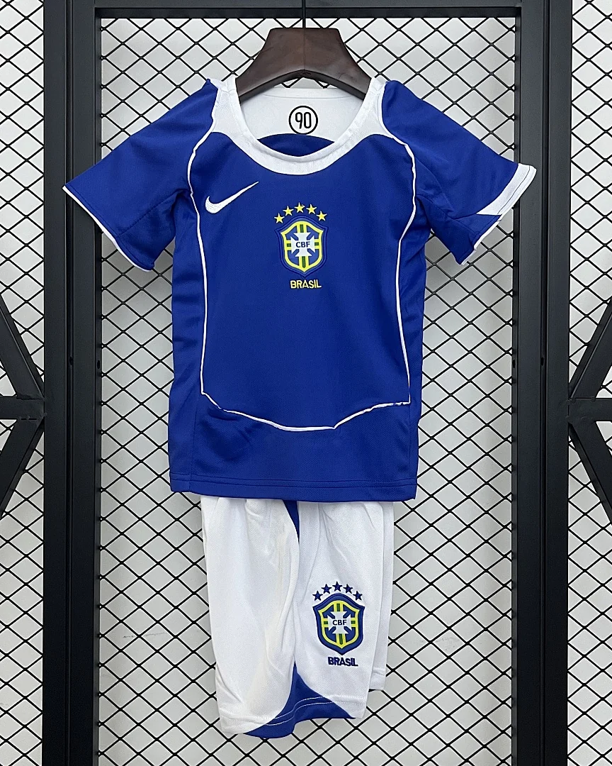Kit Criança Brasil 2004 Alternativa