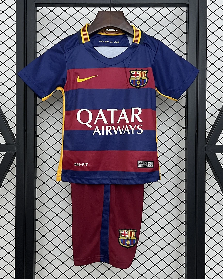 Kit Criança Barcelona 15/16 Principal · Modelo 2